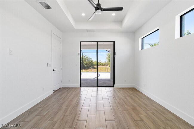 Building Photo - 2032 NE 20th Terrace