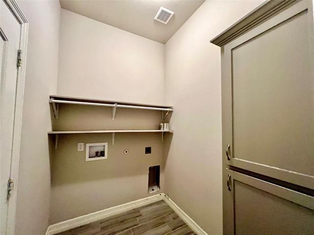 Building Photo - 8530 Larry Ct