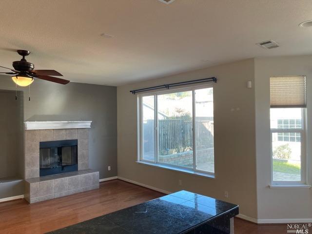 Building Photo - 1230 Bello Dr