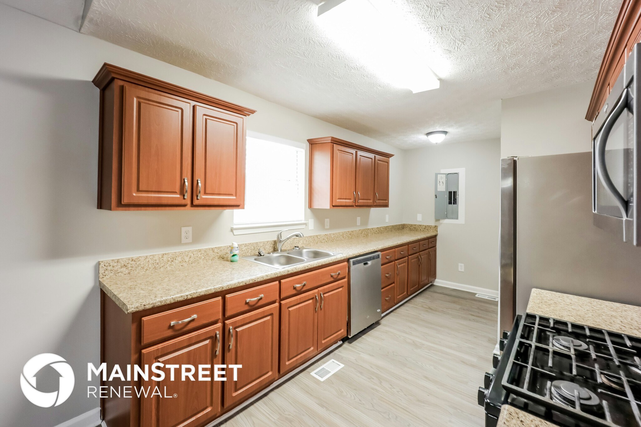 Building Photo - 334 Barr Cir