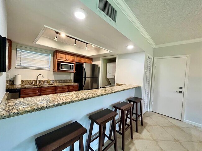 Building Photo - 11863 Wimbledon Cir