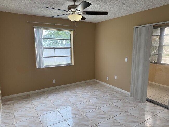 Building Photo - 795 Normandy Trail