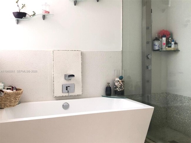 Building Photo - 3027 NE 183rd Ln