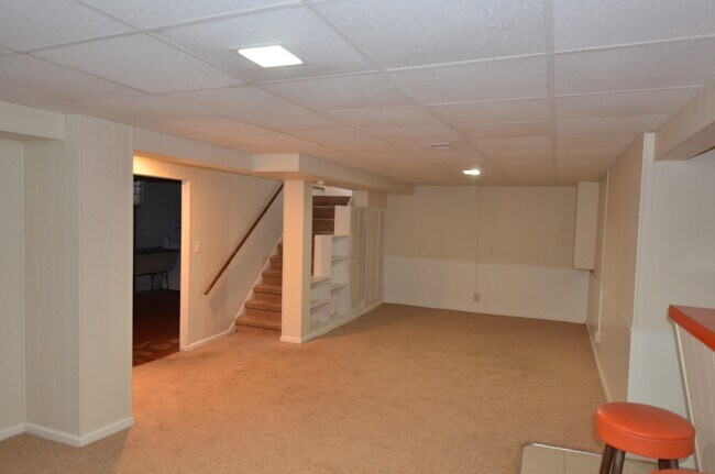 Building Photo - 7297 Chetbert Dr