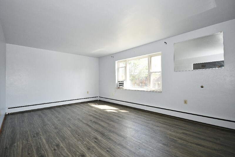Building Photo - 2236 Brownsville Rd