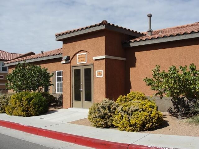 Building Photo - 601 Menaul Blvd NE