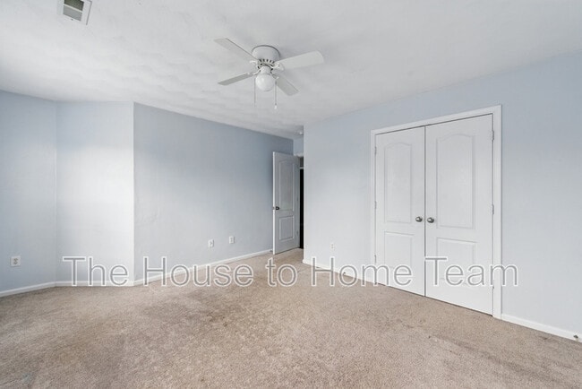 Building Photo - 1023 Snead Dr