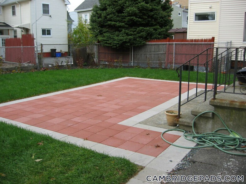 Building Photo - 359 Windsor St