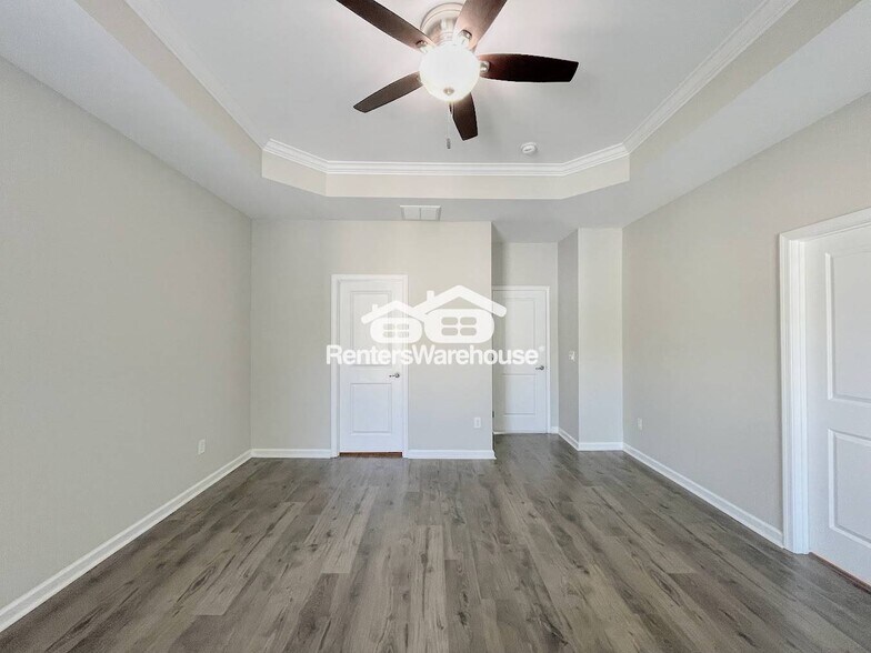 Building Photo - 521 Charles Porteus Ln