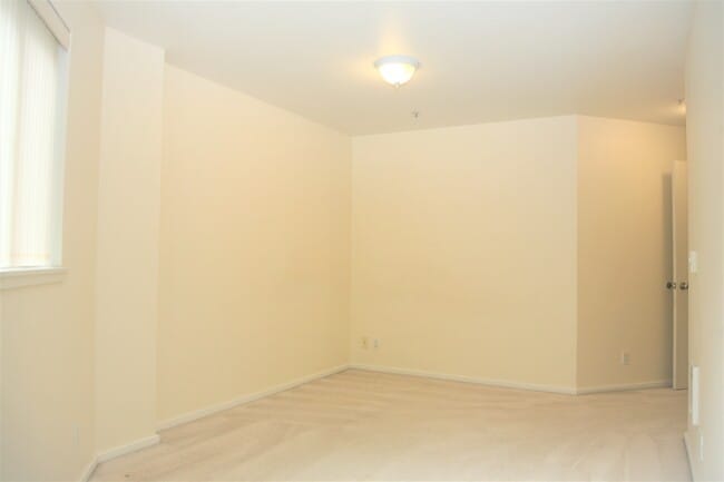 Bedroom - 4528 8th Ave NE