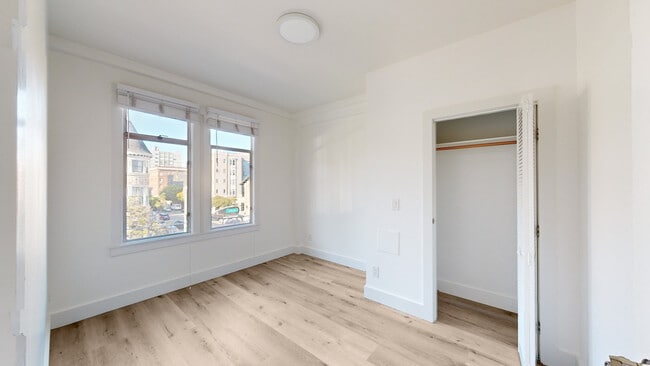 Building Photo - 1803 California St