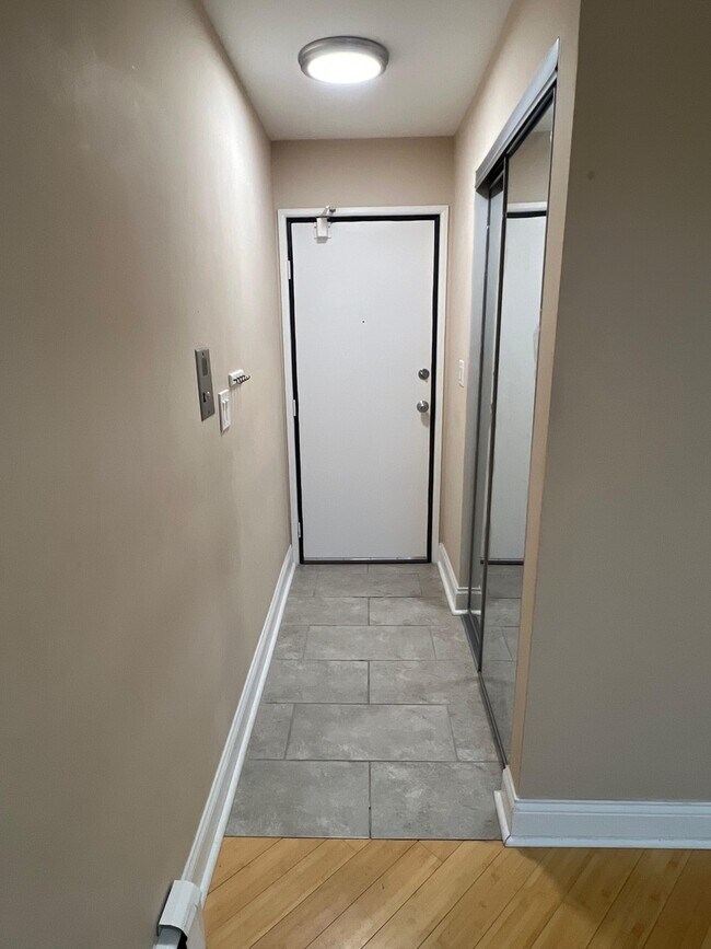 Building Photo - 8232 Niles Center Rd