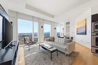 Building Photo - Waldorf Astoria 4001-Strip/City/Mtn Views from this Stunning FULLY FURNISHED 1Bd/1.5Ba Residence
