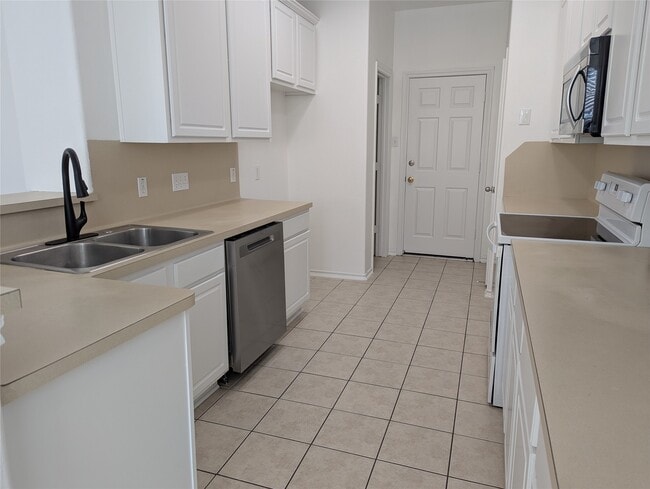 Building Photo - 16515 Beckland Ln