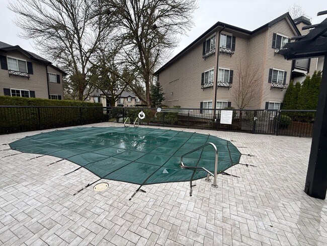 Building Photo - Gallery Condominium - Downtown Kirkland