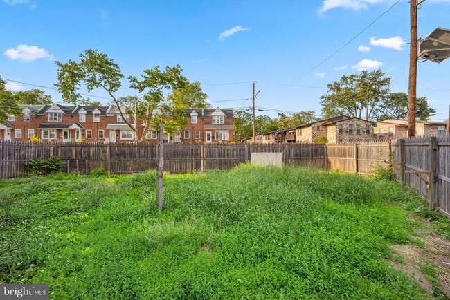 Building Photo - 4600 Highland Ave
