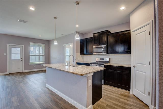 Building Photo - 2316 Tattler Trl