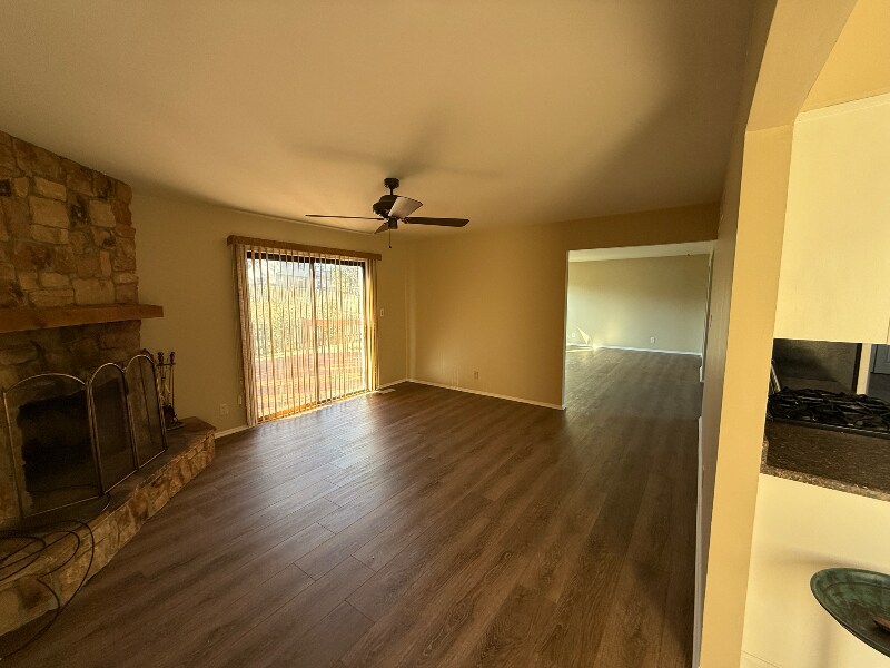 Building Photo - 1431 Brookwood Cir