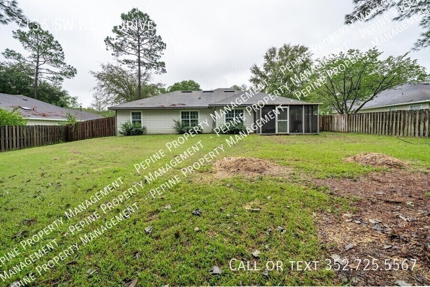 Building Photo - 7136 SW 81st Dr