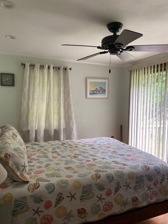 Building Photo - 85 Boone St