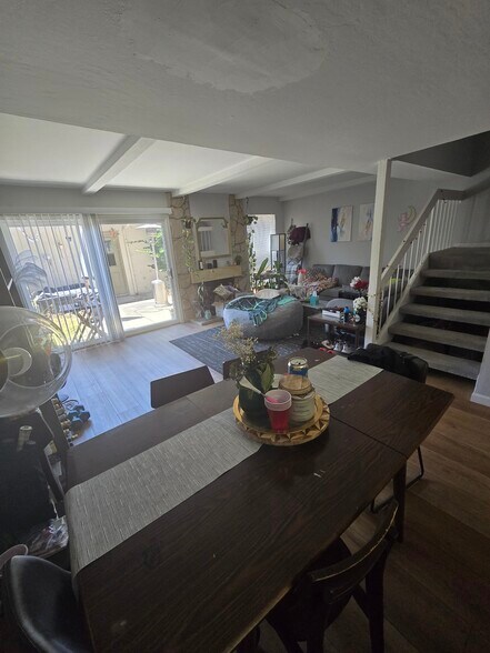 Common area - 613 Millich Dr