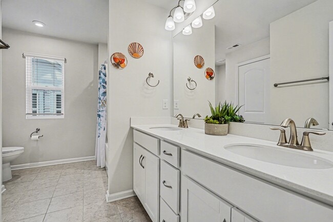 Building Photo - 8109 Overmeadow Ln