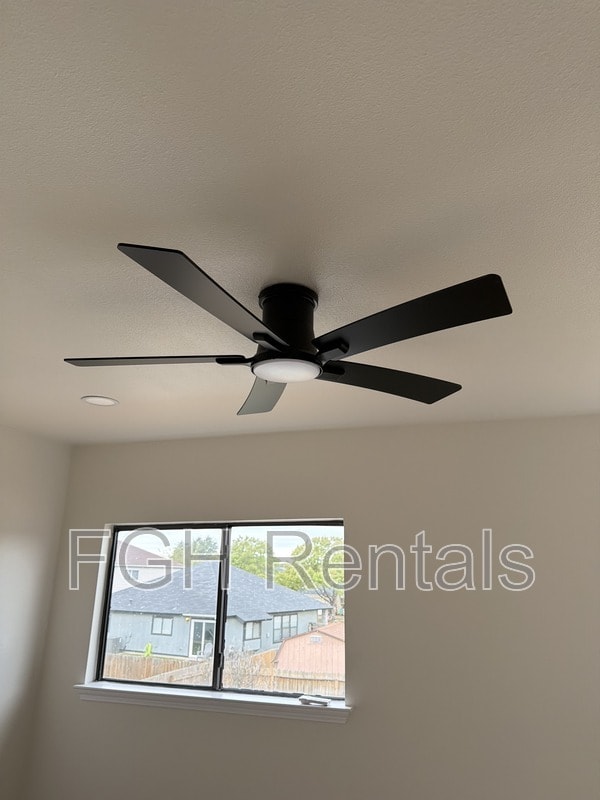 Building Photo - 9607 Criswell Creek