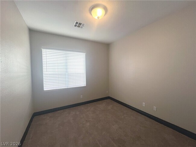 Building Photo - 1667 Tangerine Rose Dr