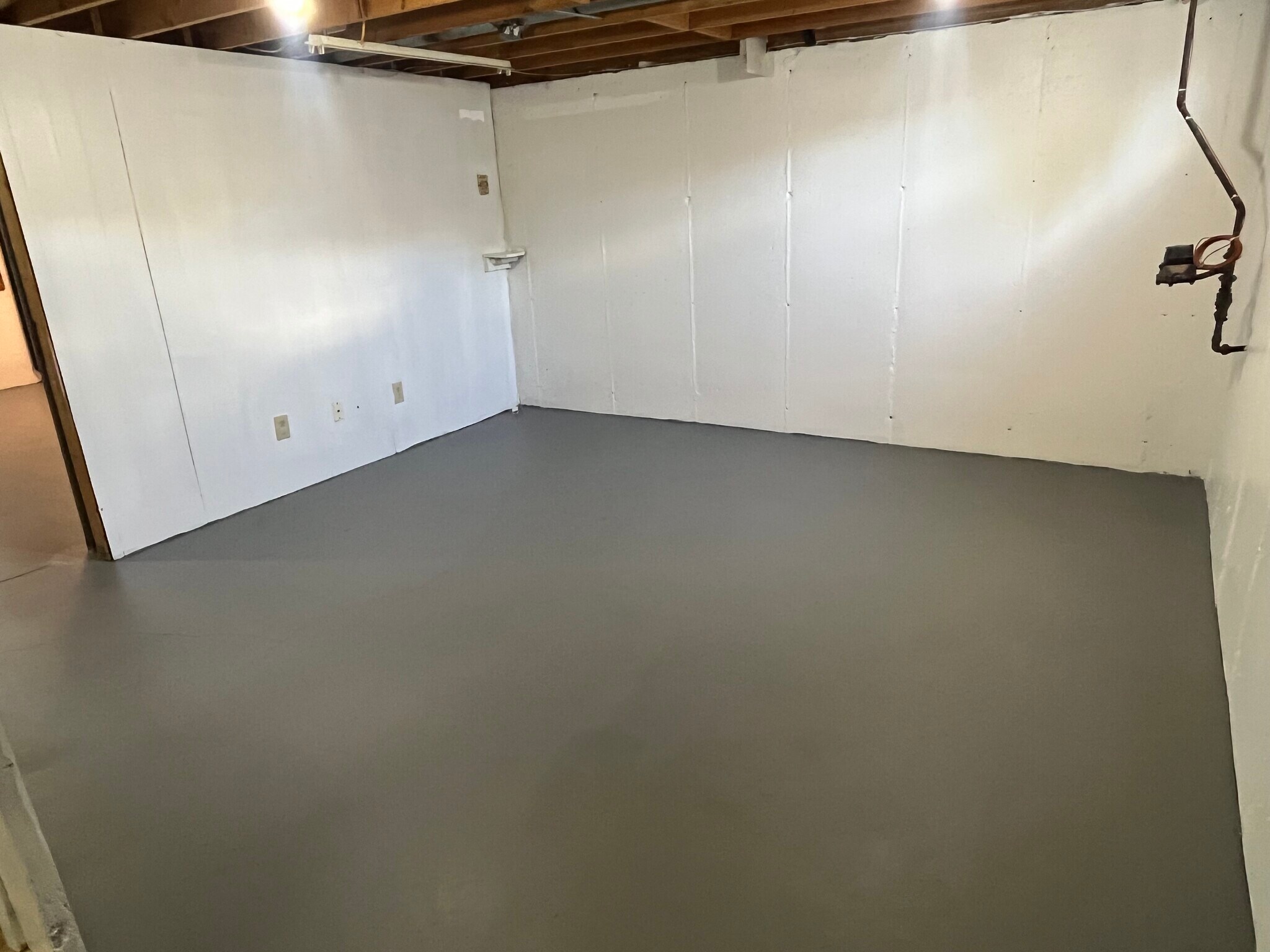 Basement - 4895 Drayton Rd