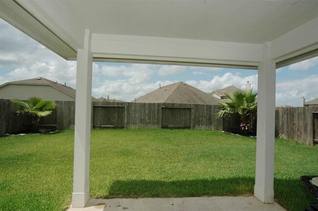 Building Photo - 13110 Rippling Creek Ln