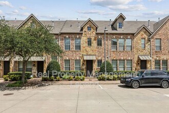 Building Photo - 5729 Knox Dr