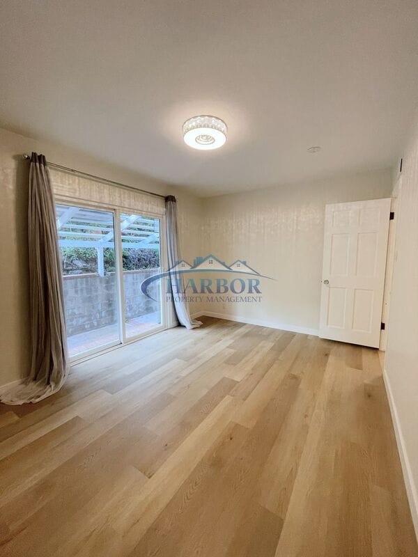 Building Photo - 23 Rockinghorse Rd