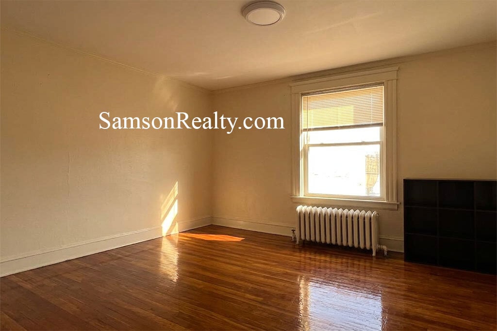 Building Photo - 67 Slater Ave