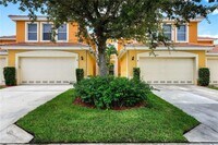 Building Photo - 11842 Bayport Ln