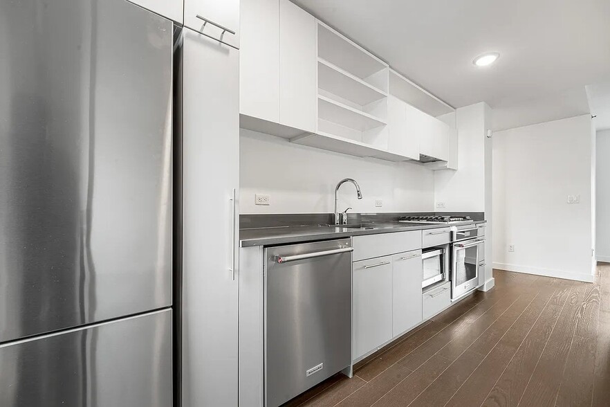 Building Photo - 181 Front St