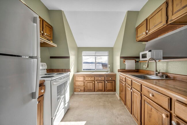 Building Photo - 30 El Caballo Trail