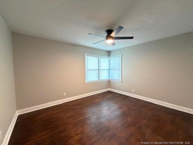 Building Photo - 909 Sandalwood Dr
