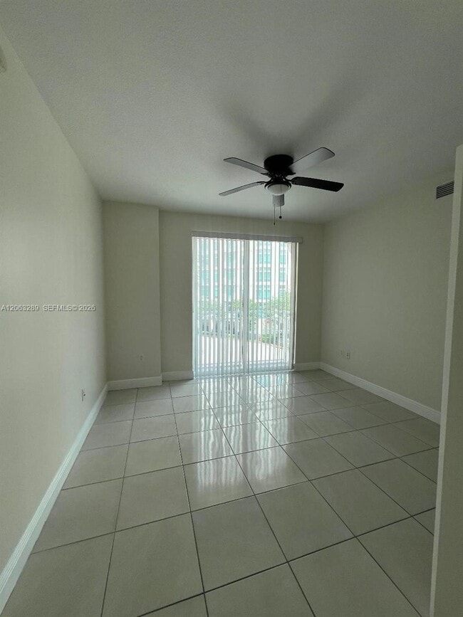 Building Photo - 7275 SW 90th Way