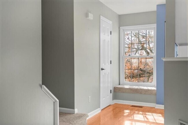 Building Photo - 102 Westbrooke Ln