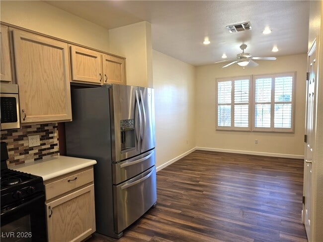 Building Photo - 2545 Springville Way