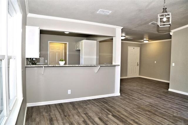 Building Photo - 1262 E 140th St