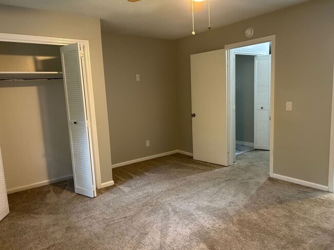 Building Photo - 2904 Scotsman Rd