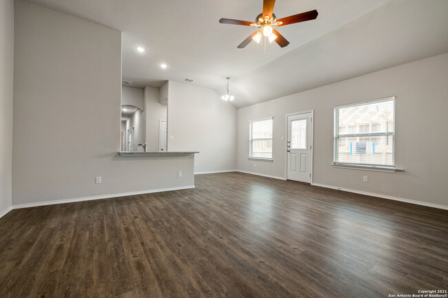 Building Photo - 9215 Canyon Bnd