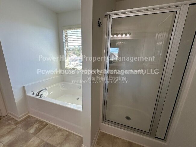 Building Photo - 2378 Centenary Way Ct