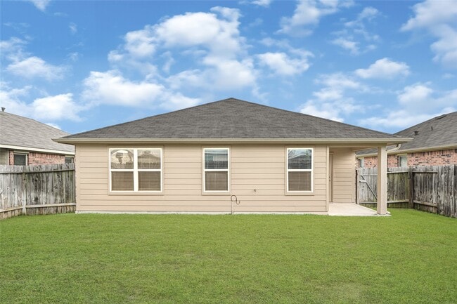 Building Photo - 20910 Corisande St