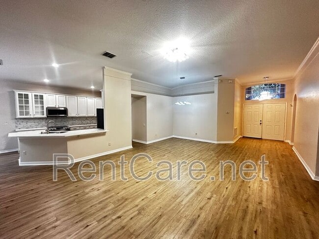 Building Photo - 1363 Glenwick Dr