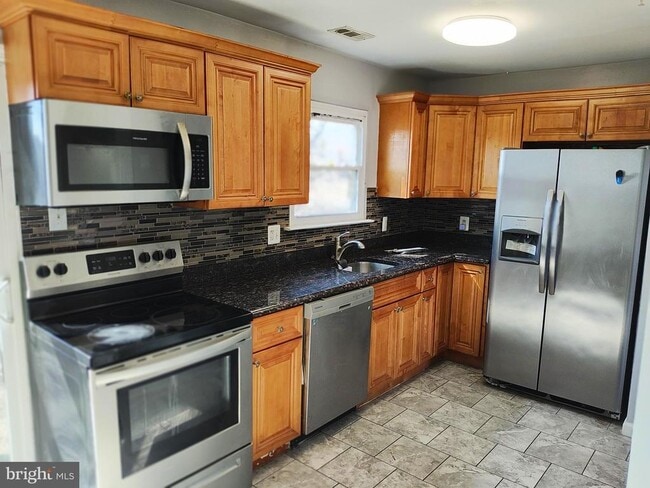 Building Photo - 6705 Milltown Ct
