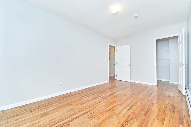 Building Photo - 701 Jefferson Ave
