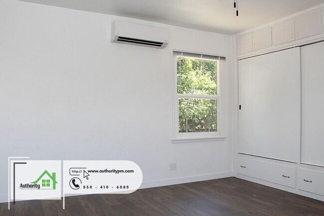 Building Photo - 2651 Foothill Blvd