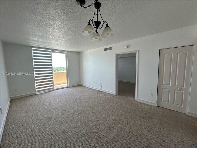 Building Photo - 117 NW 42nd Ave